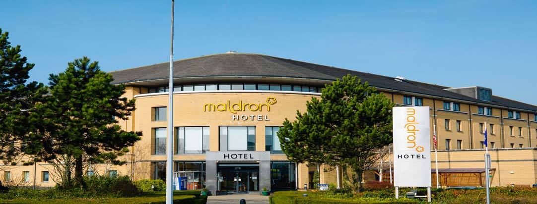 Maldron Hotel Belfast International Airport Aldergrove Екстериор снимка